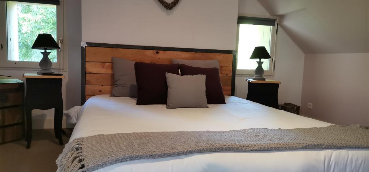 La Demeure Du Goupil Bed and Breakfast Brissac-Quince Exteriör bild